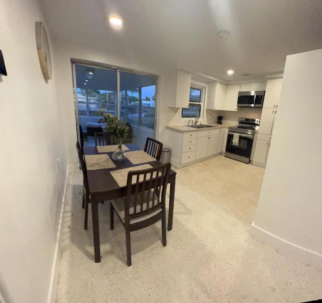 فيلا Hudson Water Front House المظهر الخارجي الصورة